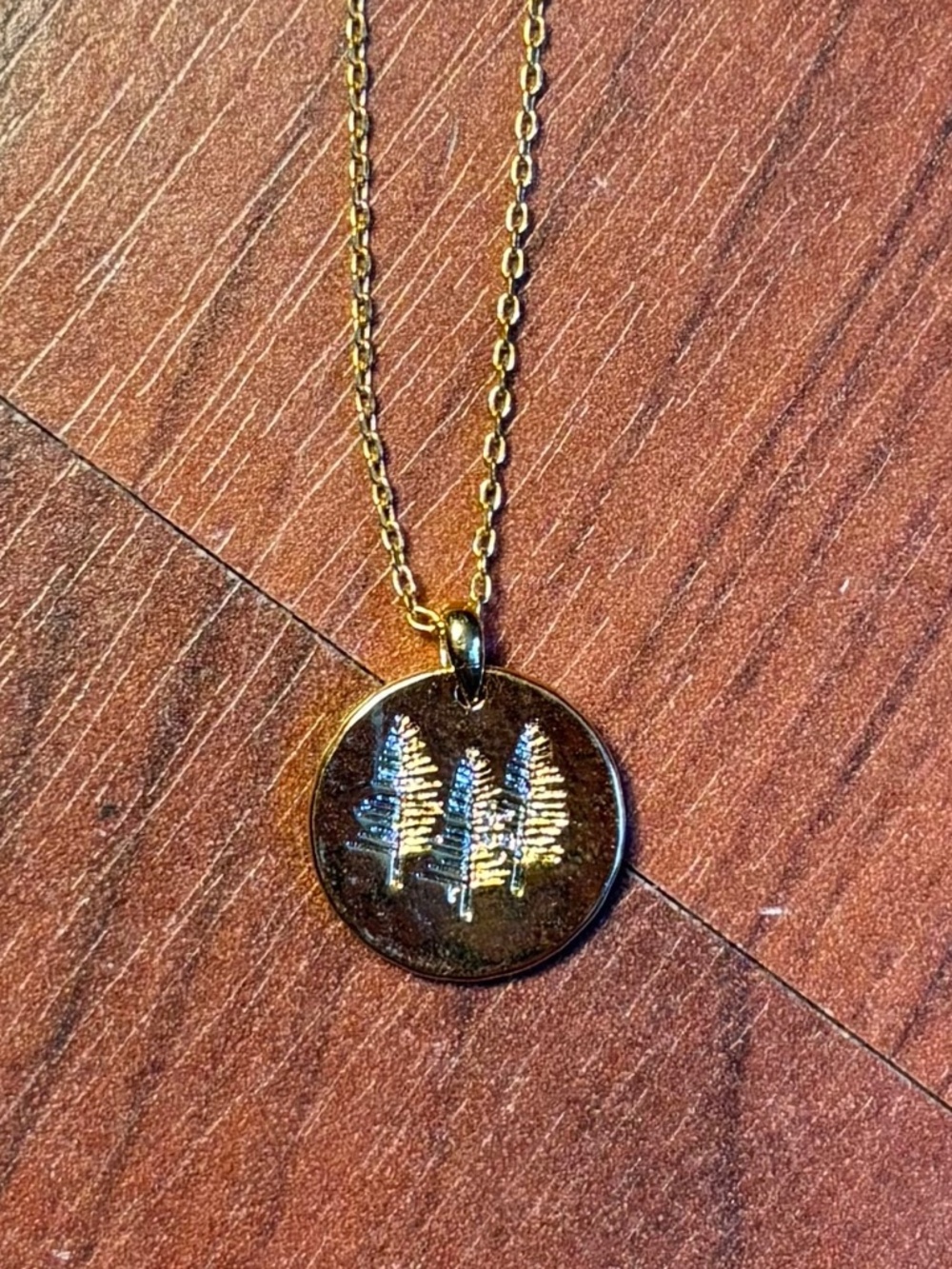 Gold Pendant Tree Design Necklace